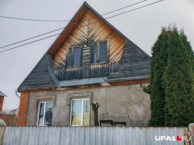 Минус дерево на участке | Источник: Булат Салихов / UFA1.RU