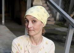 «Хочу запомнить Ксению такой, какой она была четверть века назад»: коллеги о прощании с Качалиной, умершей в нищете