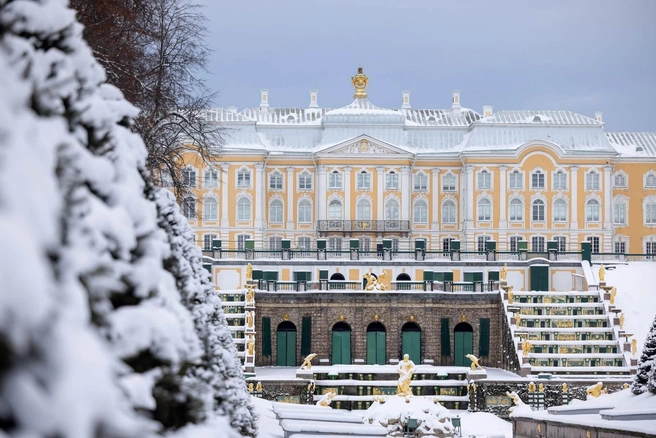 Большие дворцы Петергофа и Ораниенбаума 8 марта примут бесплатно дам, а Строгановский и Эрмитаж — всех посетителей | Источник: ГМЗ «Петергоф»
