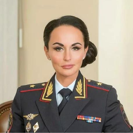 <p>Ирина Волк </p>