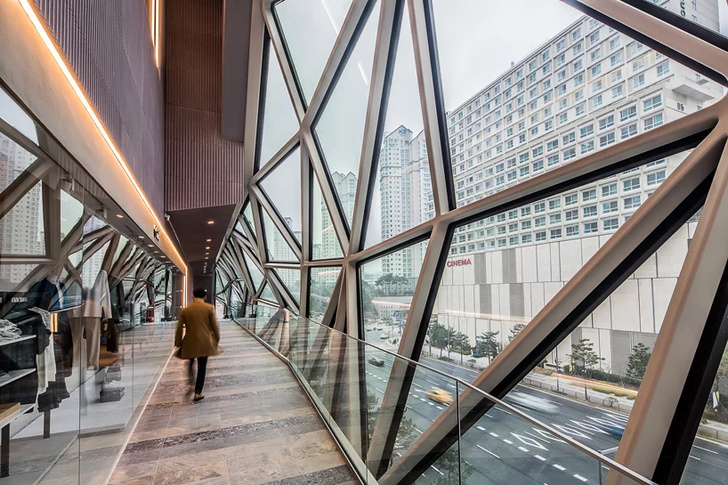 Новый торговый центр по проекту ОМА в Южной Корее (фото 10)