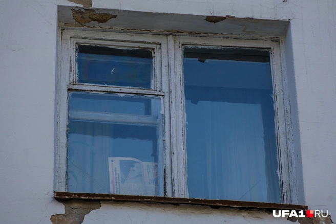 Старые газеты раньше использовали для утепления | Источник: Булат Салихов / UFA1.RU