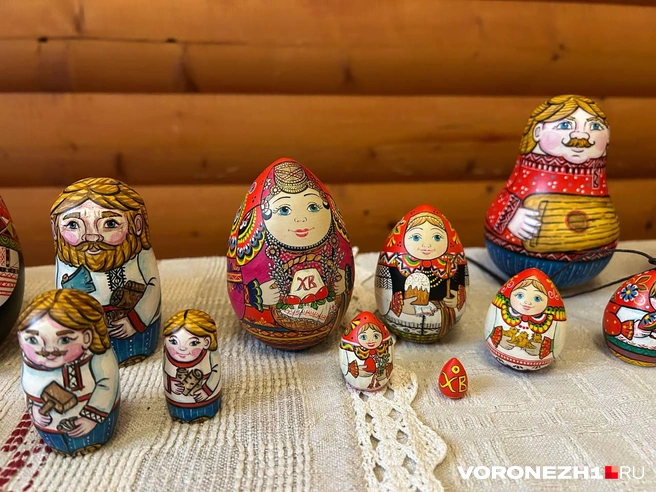 Воронежская матрешка имеет форму яйца | Источник: Мария Мишукова / Voronezh1.ru