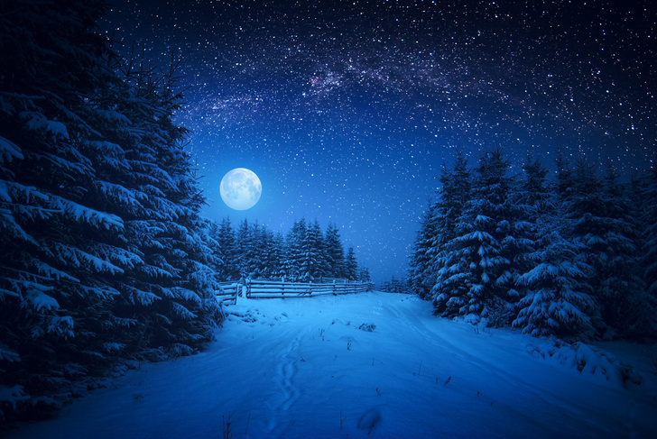 Снежная Луна 5 февраля: чего знакам опасаться в последнее зимнее полнолуние