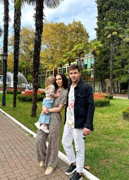 У Яны есть маленькая дочка. Молодая женщина отправится в тюрьму, когда ребенку исполнится 14 лет