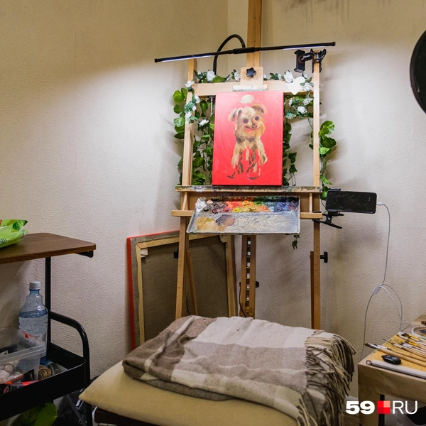 Рабочее место Кирилла сейчас&nbsp;— это его дом | Источник: Тимофей Калмаков / 59.RU