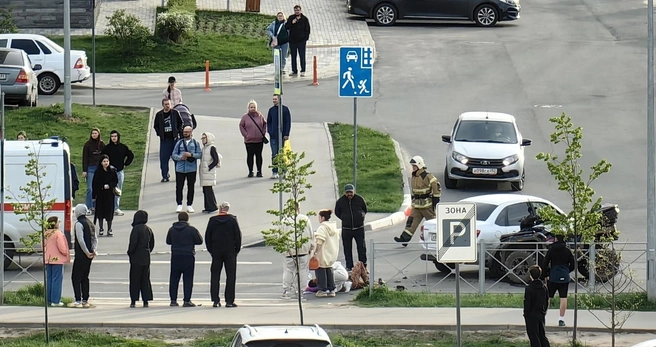 Квадроцикл въехал в легковой автомобиль | Источник: ЖК Кузнечиха город. Бугрова NEWS / Vk.com