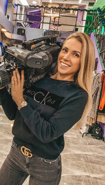 Лиза Миллер | www.starhit.ru