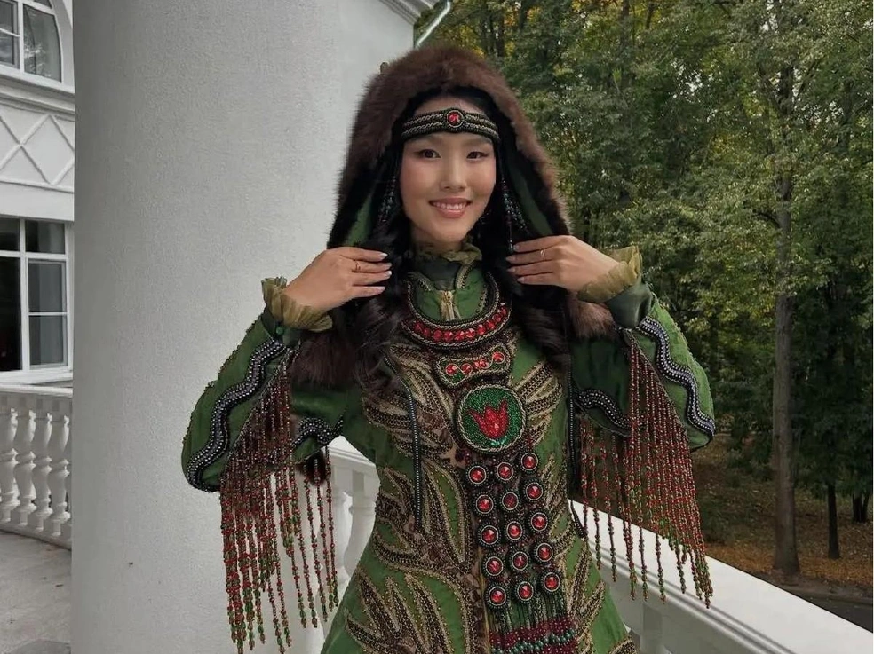 Национальный костюм Вали | Источник: Валентина Михайлова / «Инстаграм» (экстремистская организация, деятельность которой запрещена в России)