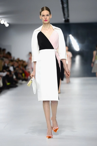 Показ круизной коллекции Dior в Монте-Карло | Источник: getty images