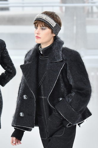 Это космос: показ Chanel FW 2017/18