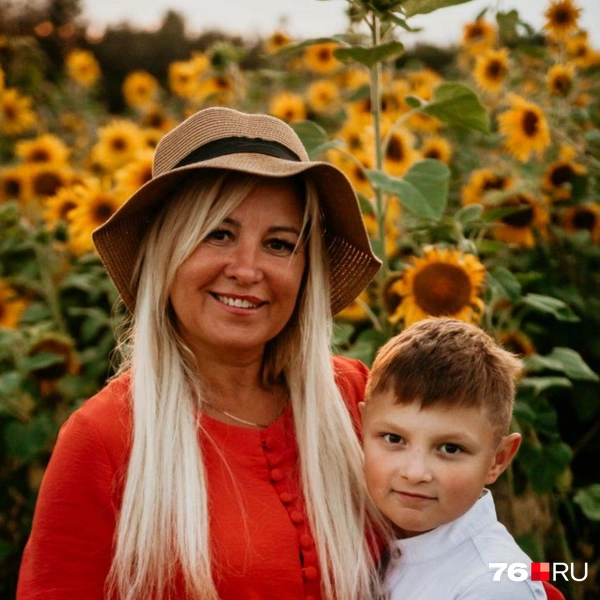 Сын стал для Елены опорой и поддержкой | Источник: Елена Веденеева