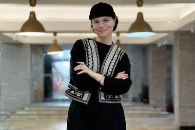 «Вытаращилась на меня»: жена Петросяна опять устроила перепалку в театре