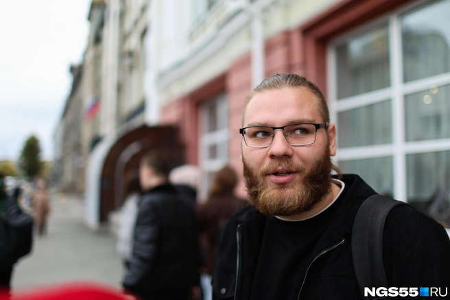 У Андрея за плечами уже есть опыт работы в больнице  | Источник: Евгений Софийчук / NGS55.RU