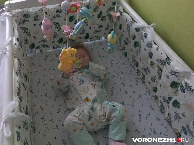 Малыши попадают в палату отказников с трех месяцев | Источник: личный архив няни Дарьи