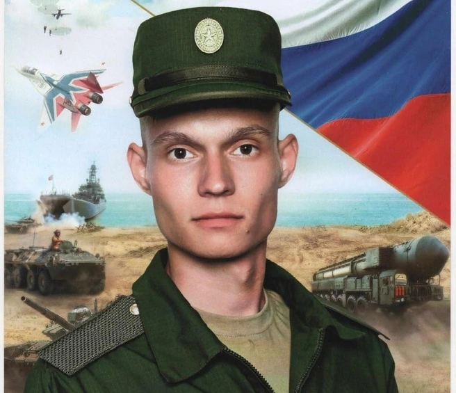 Парень заключил контракт, когда служил в армии | Источник: «Администрация Новоомского сельского поселения» / Vk.com