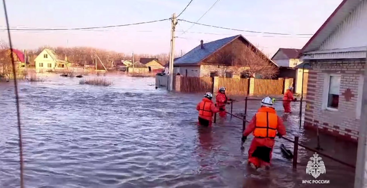 Почему в Орске прорвало дамбу за миллиард рублей и кто в этом виноват:  ученые-гидрологи Владимир Тетельмин и Александра Бестужева рассказали об  эксплуатации плотин и дамб и причинах их разрушения - 6 апреля