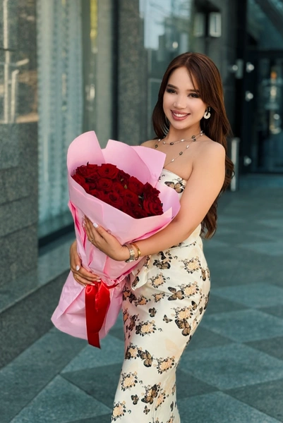 Певица Азода | www.starhit.ru