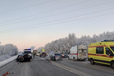 ДТП в Мурманской области: водитель погиб, пассажирка ранена