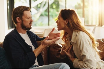 Узнали, что партнер вам изменяет? 5 правил, которые помогут не усугубить ситуацию