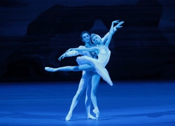 TheatreHD представляет: Лебединое озеро