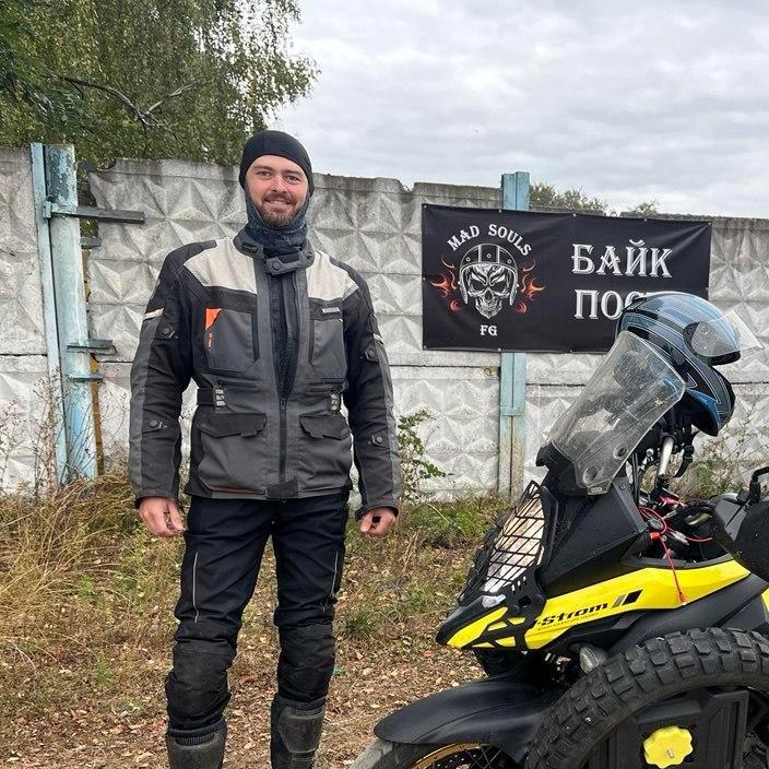 <p>Егор Асташов</p>