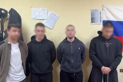 В Волжском задержали стрелявших «для развлечения» парней