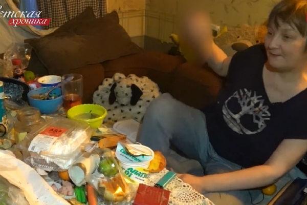 Михаил Ефремов забрал дочь Анну Марию еще в 2010 году