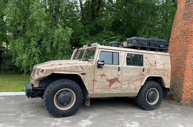 Этот «Тигр» оснащен турбодизелем Cummins мощностью 180&nbsp;л.&nbsp;с. и механической коробкой передач. Цена&nbsp;— ₽5&nbsp;млн. | Источник: Сайт автообъявлений Auto.ru
