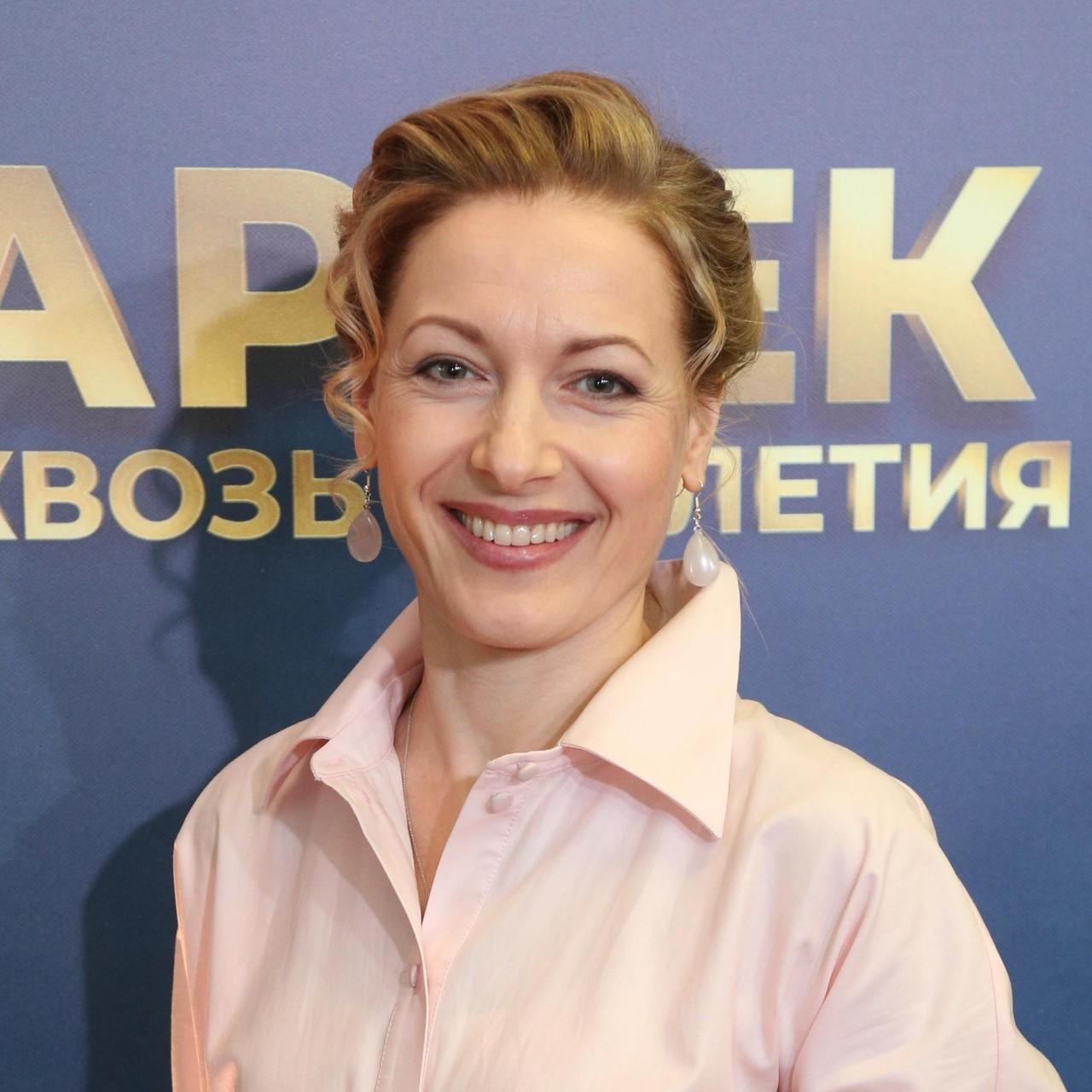 Ольга Красько с мужем уже 10 лет живут в разных городах: «Расстояния разделяют, мы не проживаем важное вместе»