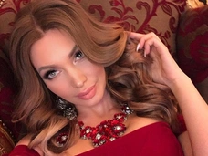 Евгения Феофилактова: «Антон перевел сыну шесть тысяч рублей»