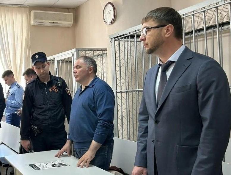 В Екатеринбурге мать осужденного чиновника попалась на махинациях. Рассказываем подробности