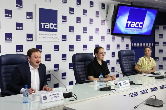 О ключевых событиях Дня России в Новосибирске и районных центрах рассказали министр культуры Юлия Шуклина и замминистра региональной политики Дмитрий Петров | Источник: Nso.ru