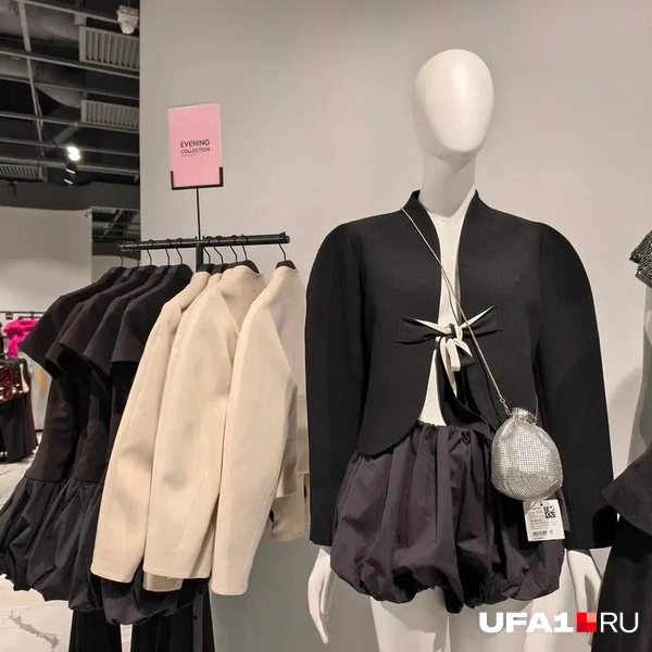 У каждой дамы должна быть своя маленькая сумочка, в которую влезает весь мир | Источник: Булат Салихов / UFA1.RU