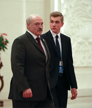 Лучшие шутки из пародийного аккаунта «сына Лукашенко» о ситуации в Белоруссии