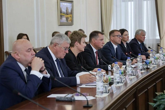 Архангельская область и Беларусь проработают новые проекты в транспортной и коммунальной сферах | Источник: пресс-служба губернатора Архангельской области