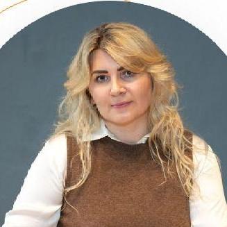 Юлия Михайлова