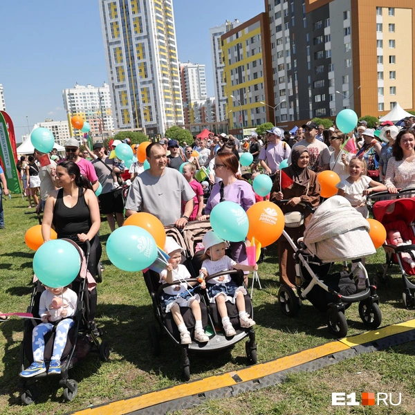 На фестиваль съехались сотни участников | Источник: Валерия Еленина / E1.RU