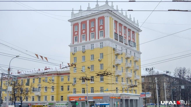 Эта восьмиэтажка могла быть намного ниже | Источник: Булат Салихов