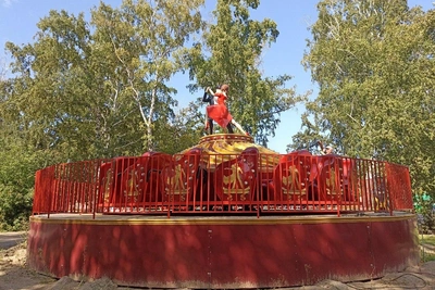 Омский парк приобрел неисправный аттракцион за 22 миллиона