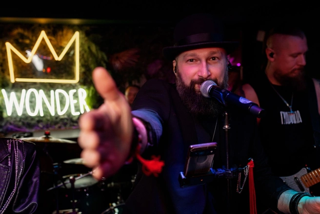 Хедлайнер новогодней ночи — группа «Гуарана» | Источник: Wonder Bar Perm / VK.com