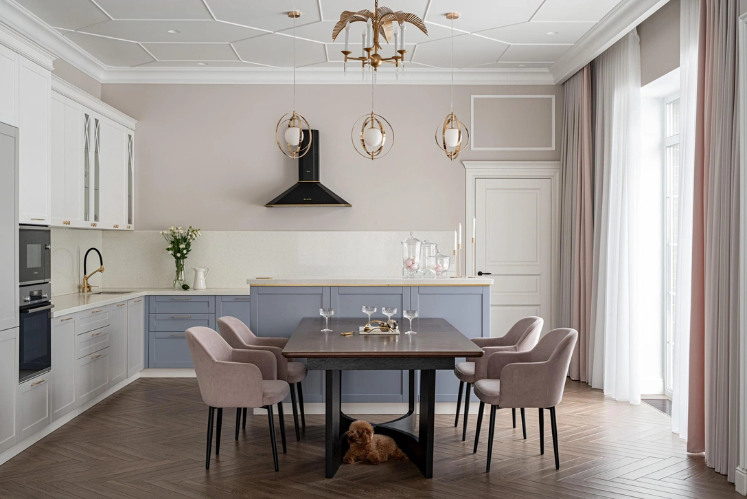 Люстра, Imperium Loft. | Источник: Александр Бурнатов. Стиль: Лейсан Сагдеева