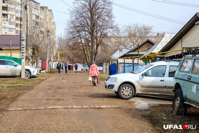 А вокруг растут панельки | Источник: Булат Салихов / UFA1.RU
