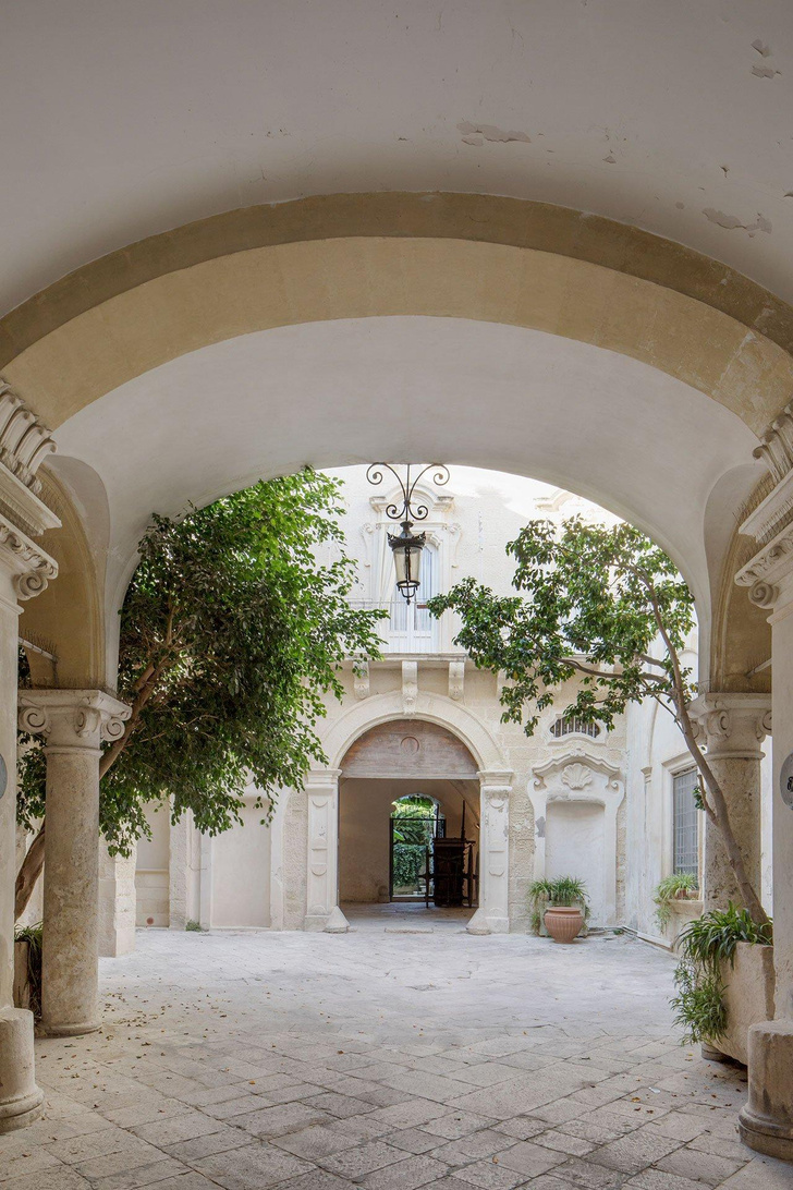 Бутик-отель в бывшем палаццо королевы Неаполя в Лечче
