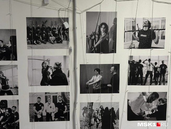 Фото на стене в зале | Источник: Андрей Кузнецов / MSK1.RU
