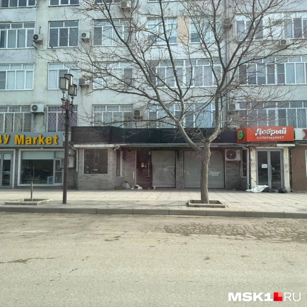 Не вся вода еще ушла с улиц Махачкалы | Источник: Иветта Авраамова / MSK1.RU