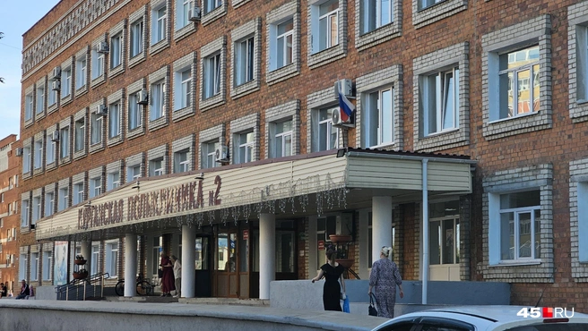 Жителей радует, что до поликлиники не надо добираться на автобусе | Источник: Дарья Никитченко / 45.RU