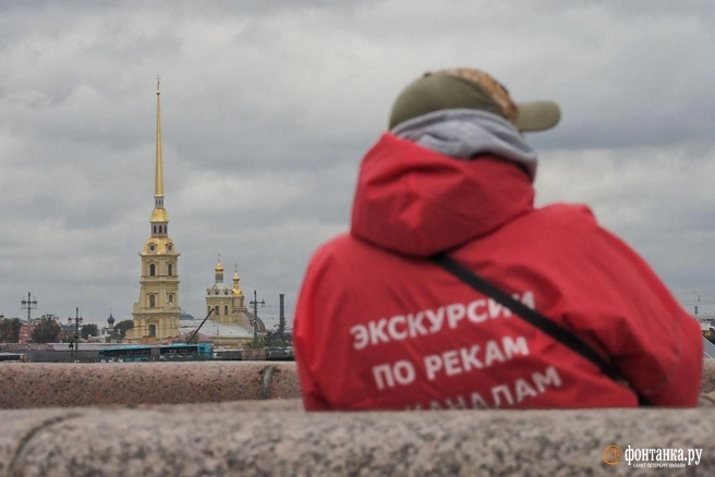 Ложбина циклона уйдёт на запад, и погода в Петербурге улучшится | Источник: Михаил Огнев / «Фонтанка.ру»