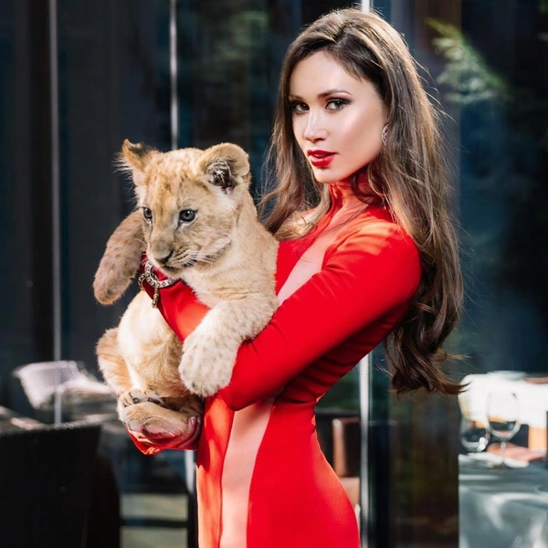 Источник: elenatovstik / Instagram.com (экстремистская организация, деятельность запрещена на территории РФ)