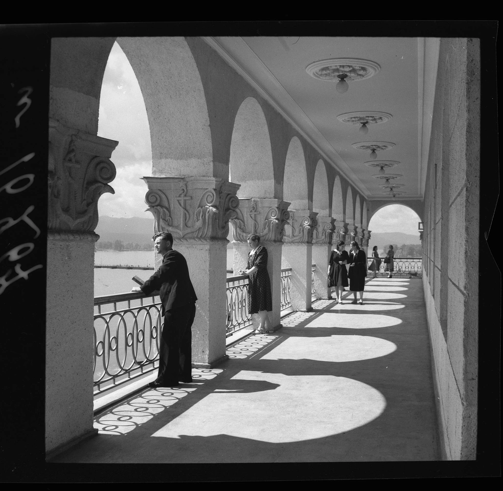 Так галерея на втором этаже выглядела в 1952 году | Источник: С. Малобицкий / предоставлено БЦ «Речной»
